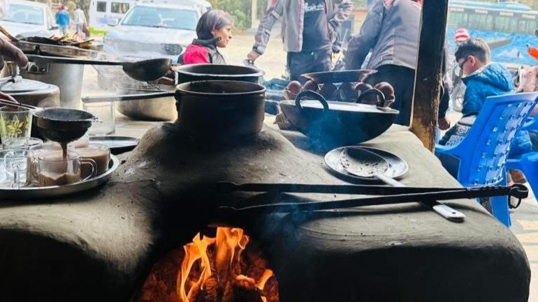 Local Chai Nepalis